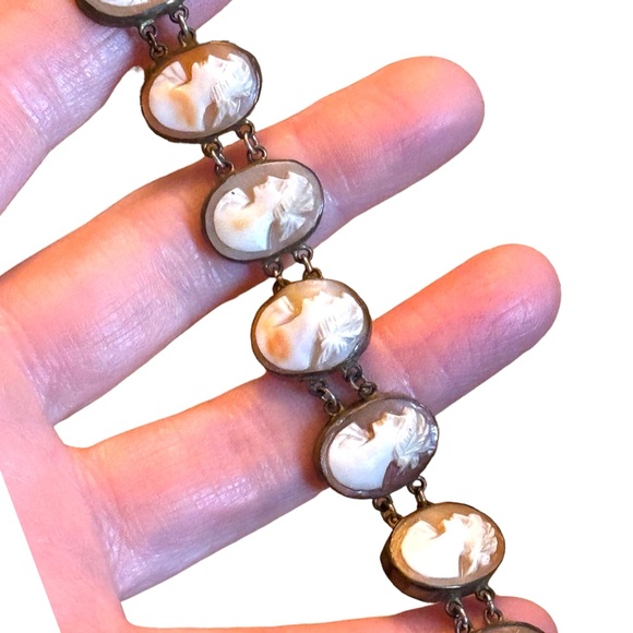 Antique art deco 1920s pinchbeck carved cameo link bracelet - Picture 5 of 7